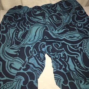 Eddie Bauer men’s swimsuit medium